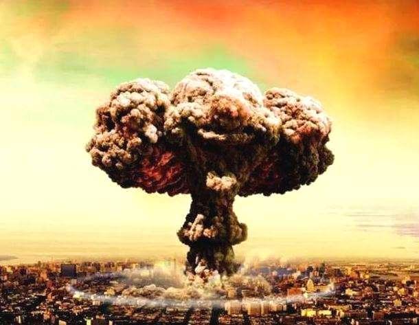 日本因为原子弹而投降，可为何第一颗投了不投降，非要等第二颗？