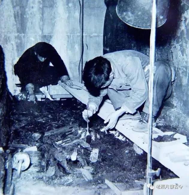 1956年，定陵发掘现场照片，此后中国再也不允许主动发掘皇陵。